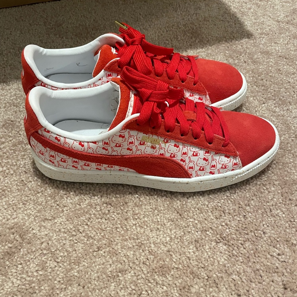 Puma x Hello Kitty x Suede Classic 'Bright Red'